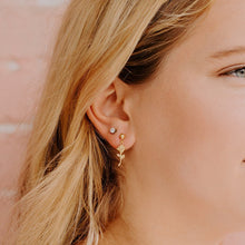 Load image into Gallery viewer, Flower Child Earrings